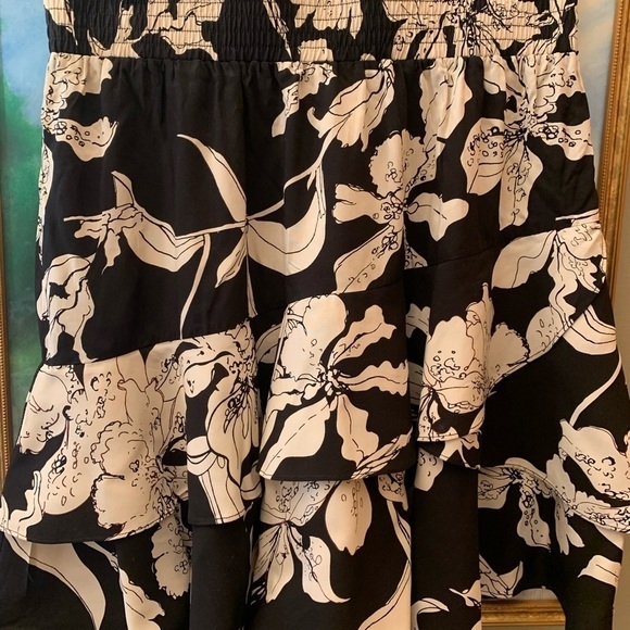 CAbi Isabel Asymmetrical Ruffle Tiered Y2K Skirt - Picture 7 of 10